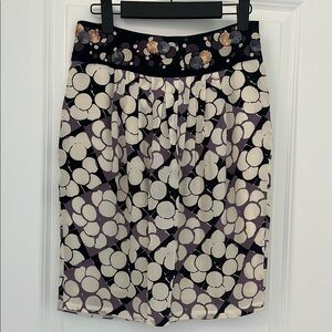 Floreat Cream Pencil Skirt Knee-Length Cocktail